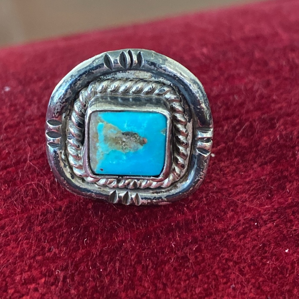 Navajo Vintage 1970s Kingman Square Turquoise Sterling Silver Ring two bands